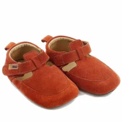 Tikki Kids Pouf Shoes Mandarin Suede -Happy Little Soles Shop 1z0a5737 1 1