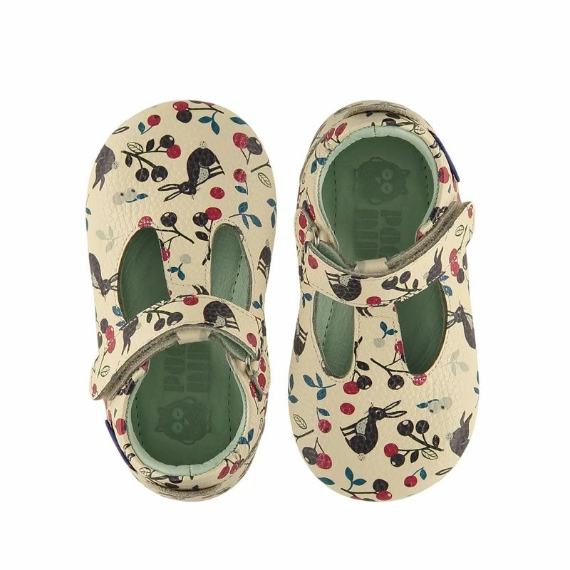 Poco Nido Hares T-Bar 4 Poco Nido Hares T-Bar - Image 2