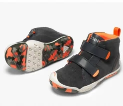 Plae Max Grey -Happy Little Soles Shop max subterranean grey pair 71640162 97af 4856 86e1 3118fd5e6fbc 1200x720 crop bottom